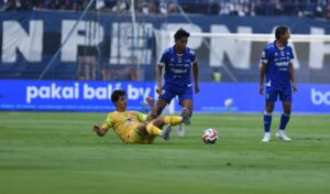 Clash of Titans: Detailed Analysis of the President Cup Final Between Persib and Persebaya