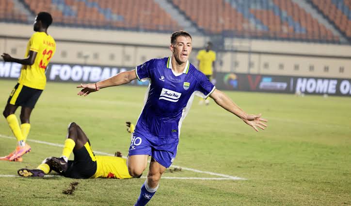 Continental Challenge: Analyzing the Tactical Dynamics Ahead of the FC Seoul vs Persib Fixture